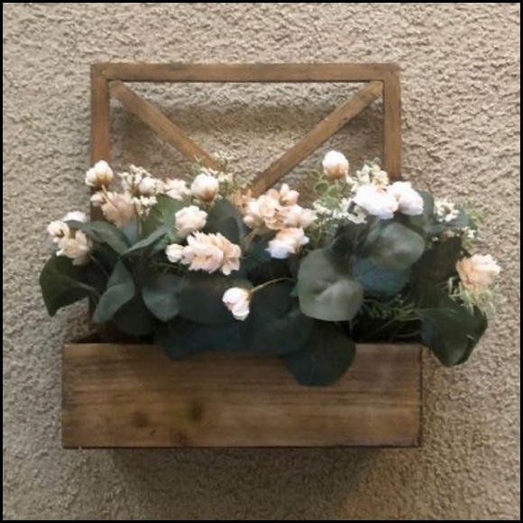 Ashland Floral Window Box Wall Accent - Picture 1 of 4
